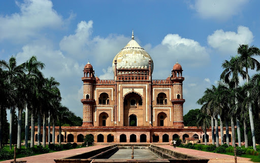 Places to visit in Safdarjung Enclave